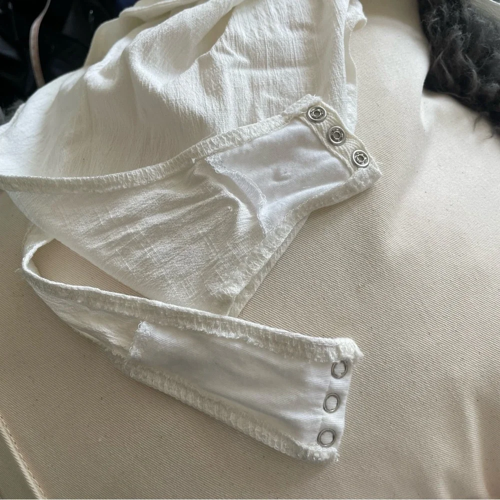 Free People flexible wire